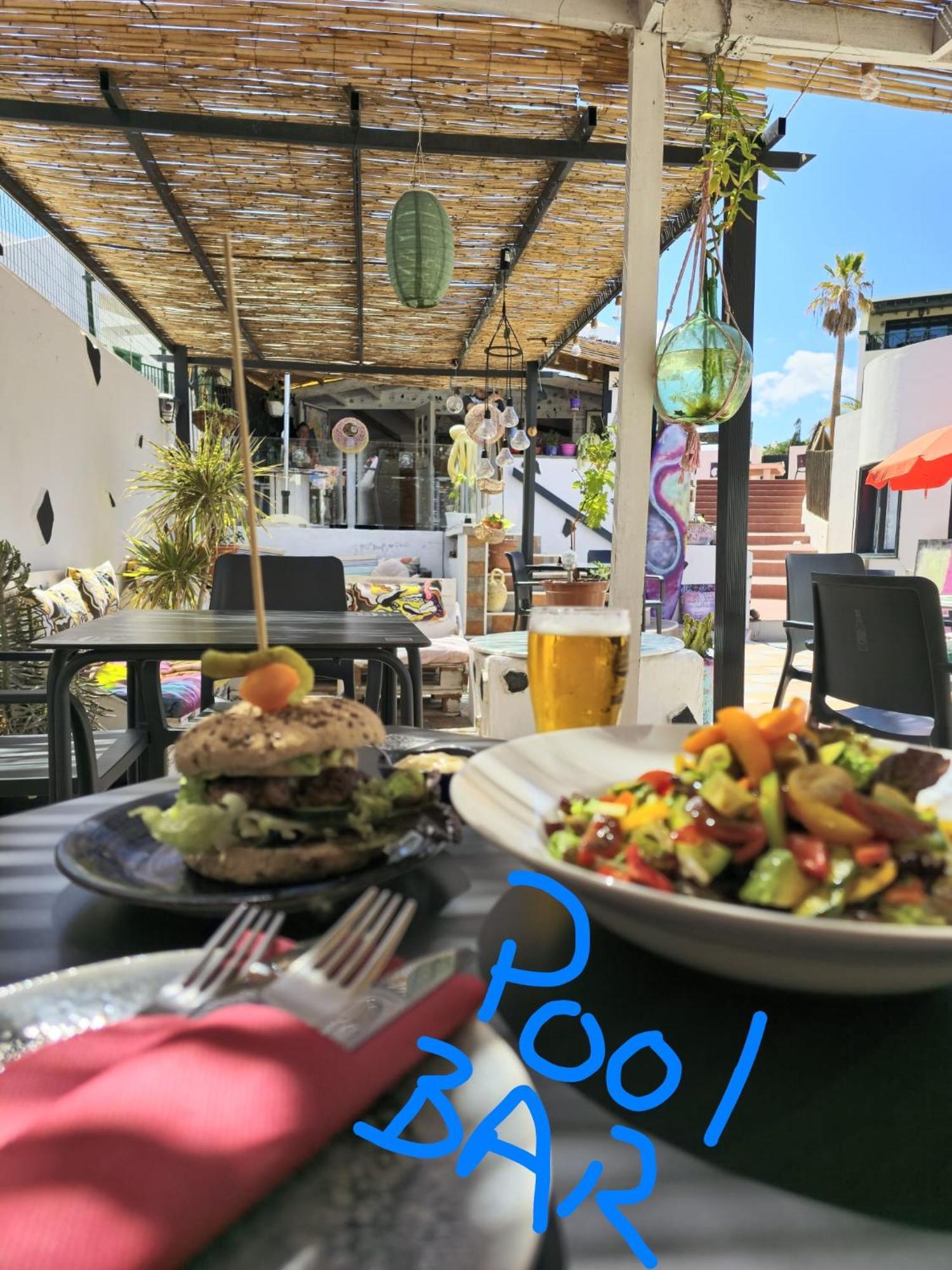 Bungalow Goa Pool View, Playa Roca Residence Sea Front Access - Free Ac - Wifi Costa Teguise Eksteriør billede
